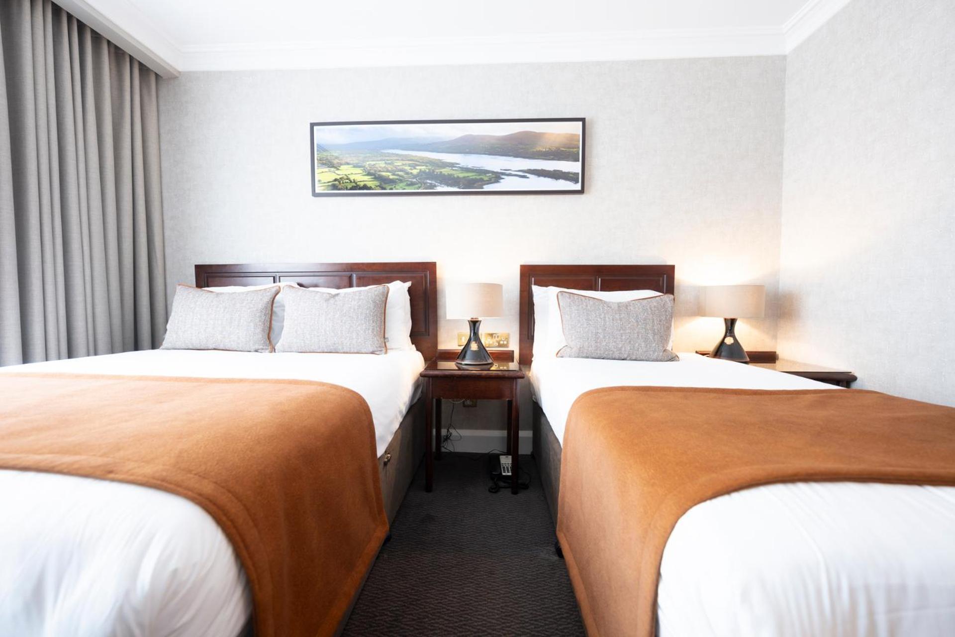 The Kenmare Bay Hotel & Luxury Lodges Resort Екстер'єр фото