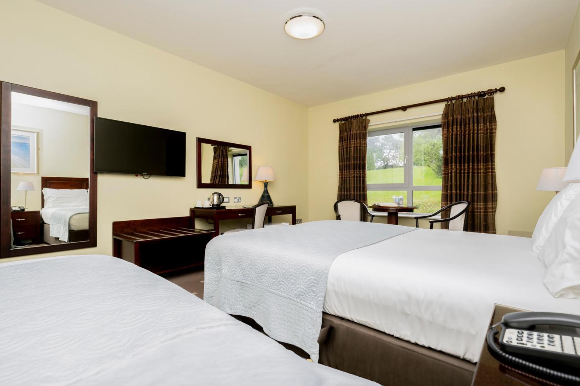The Kenmare Bay Hotel & Luxury Lodges Resort Екстер'єр фото